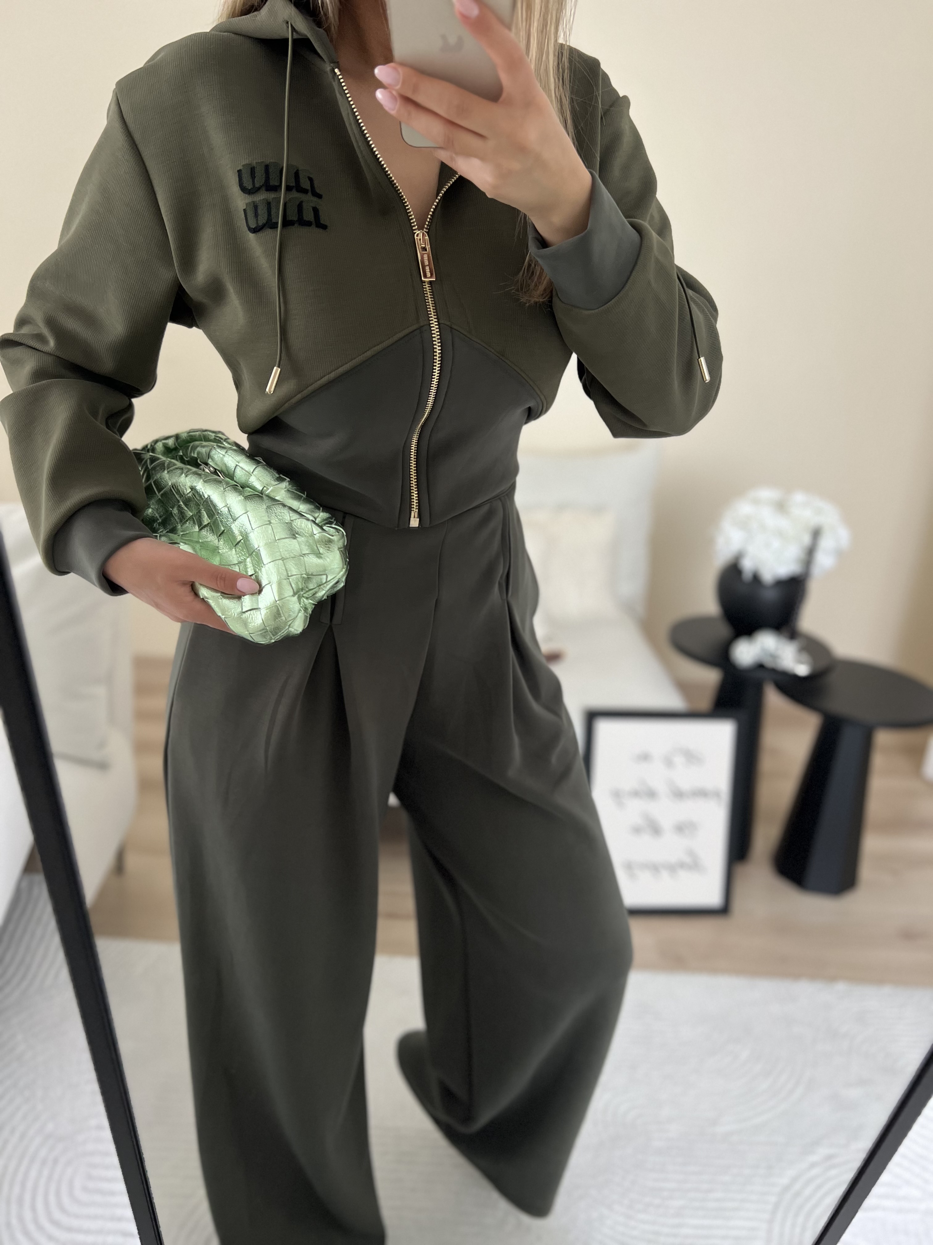 Premium Modal Kabartma Baskılı Takım-Yeşil thumbnail 2