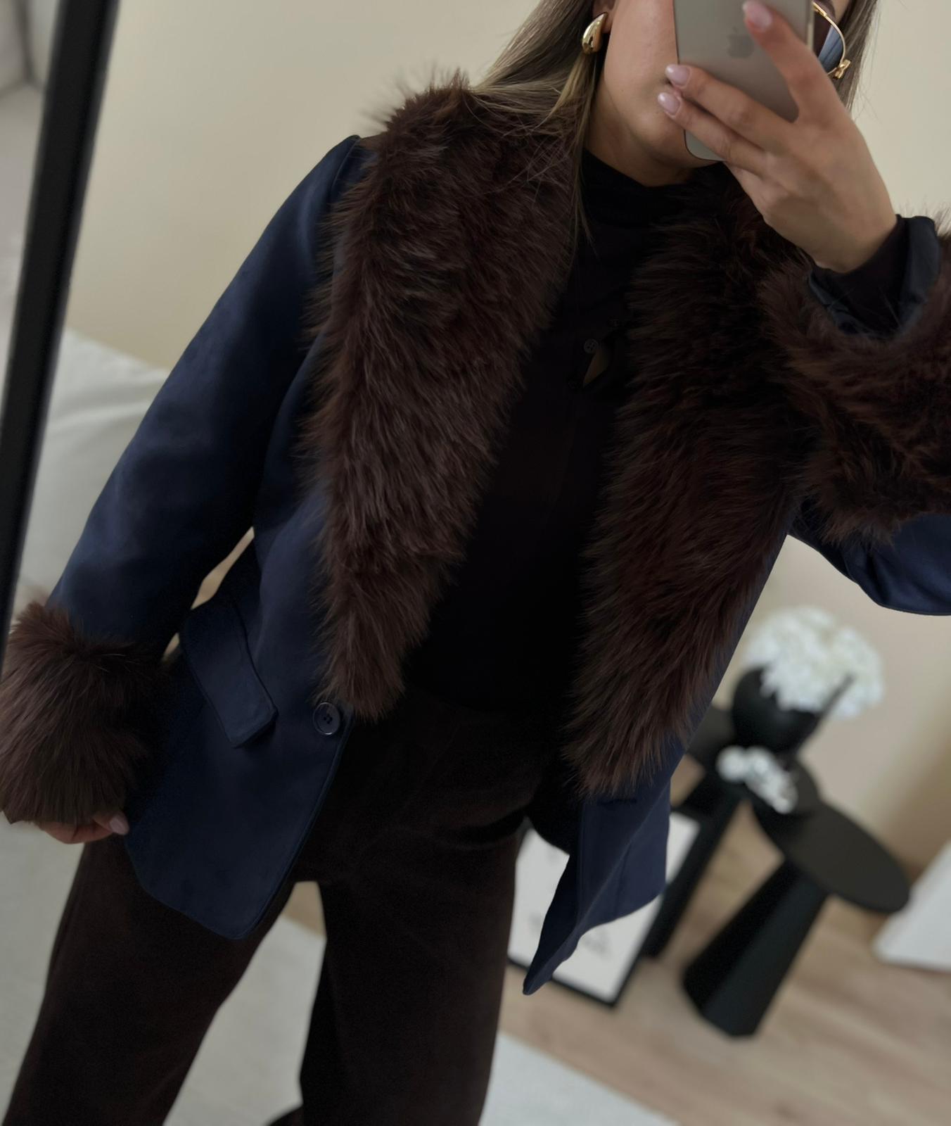 Kürk Detaylı Süet Ceket-Lacivert thumbnail 4