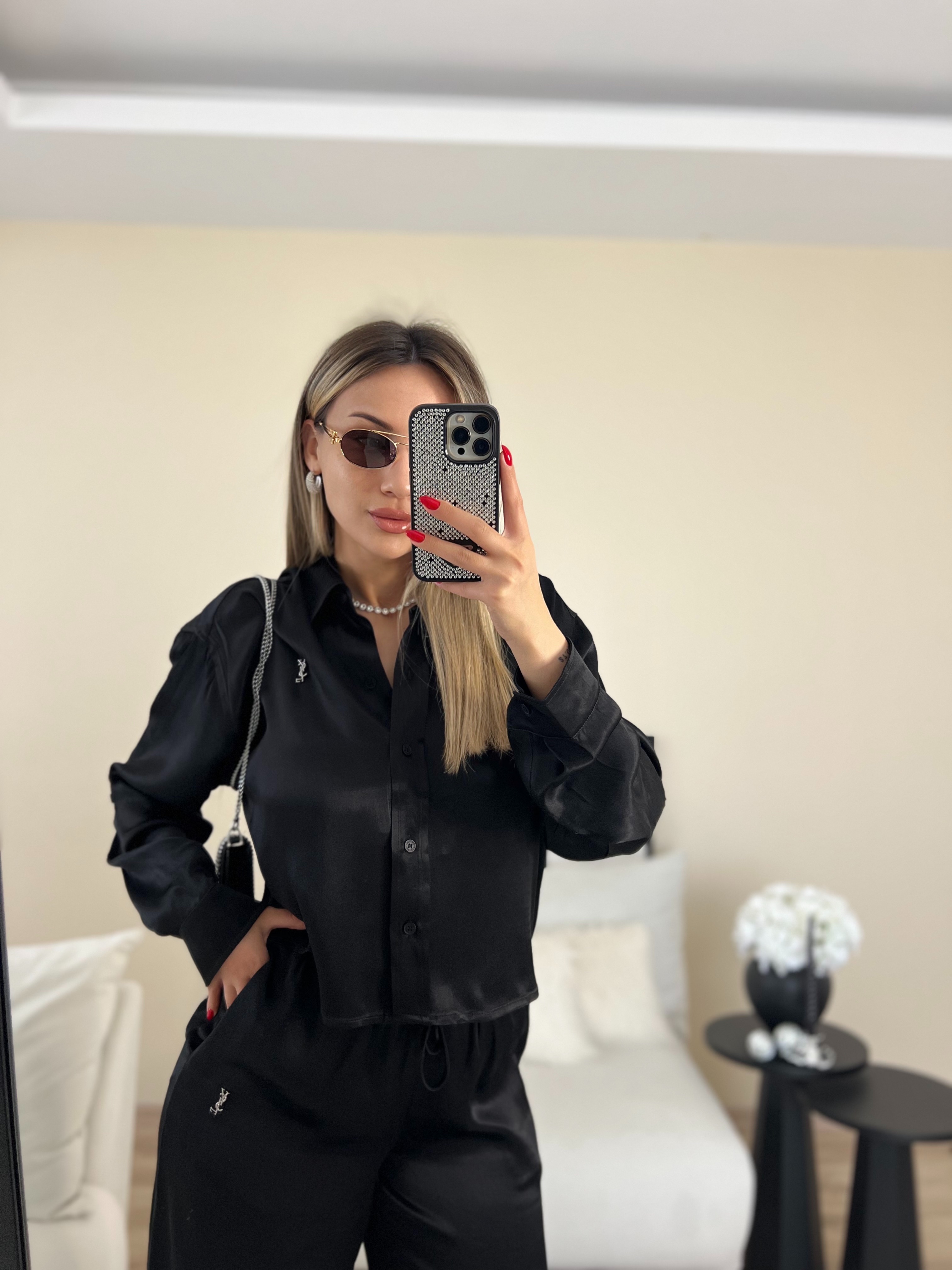 Premium Saten Gömlekli takım thumbnail 4