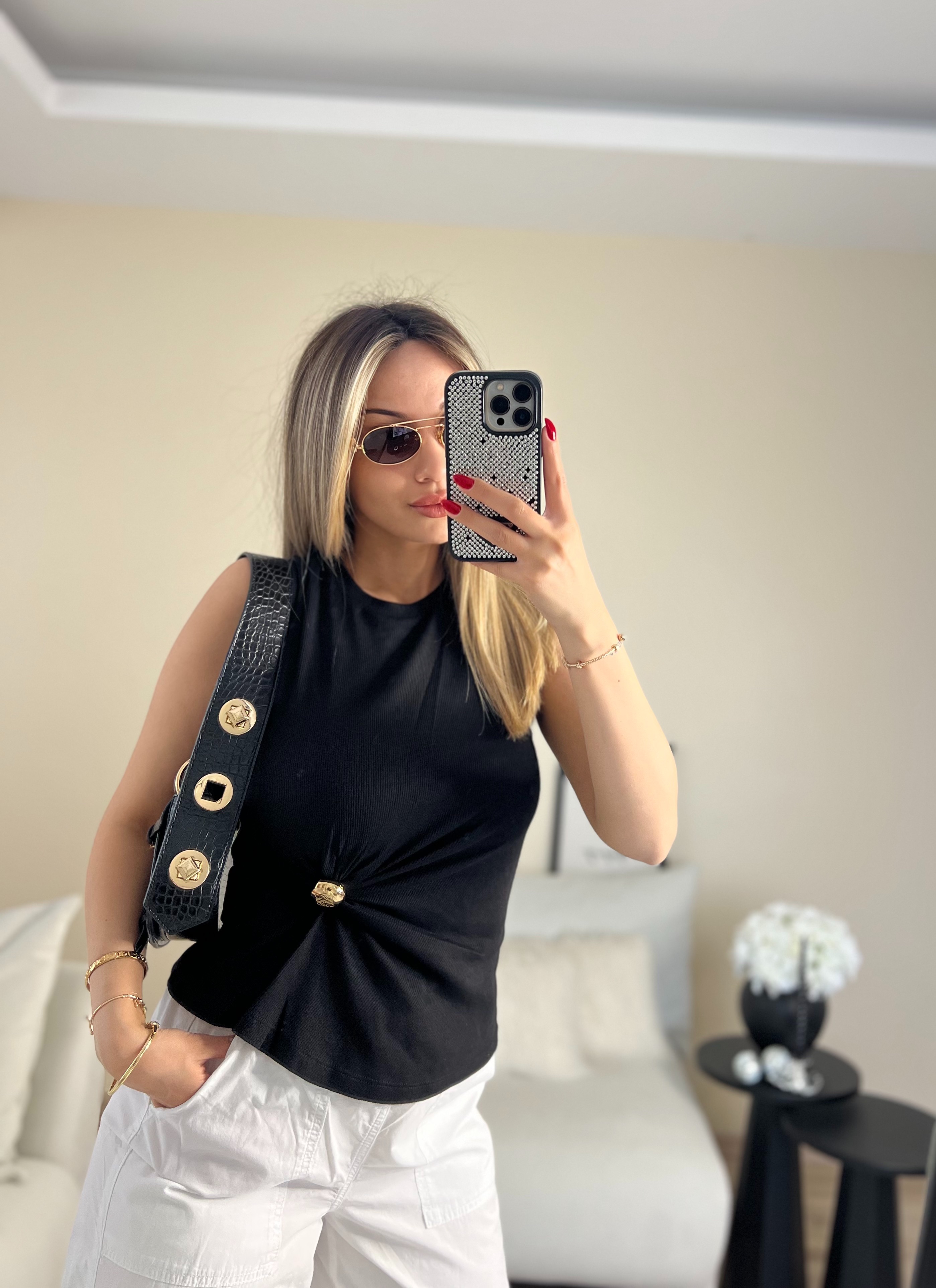 Marka model Lwe tokalı bluz - Siyah