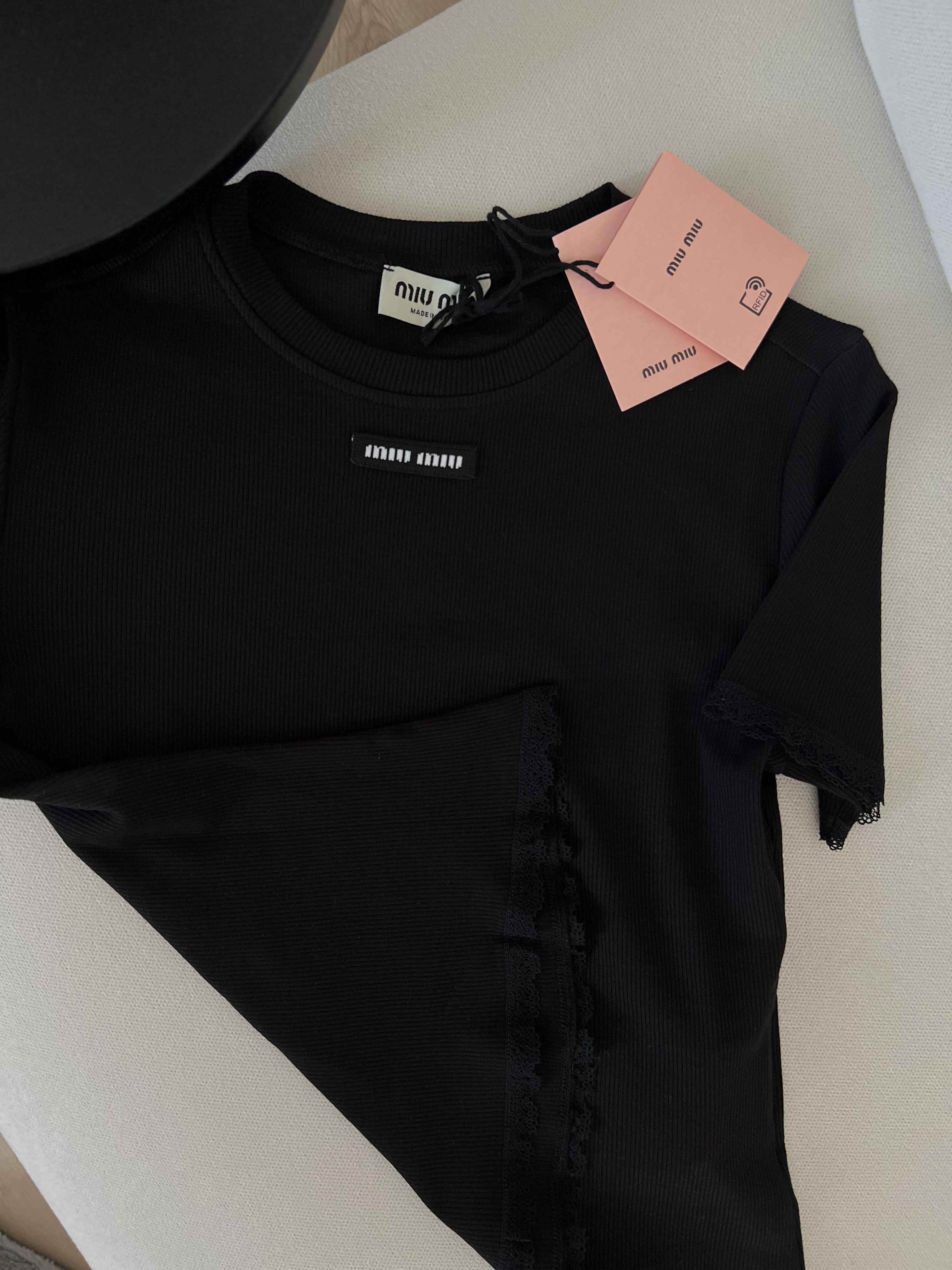 Premium siyah bluz thumbnail 3