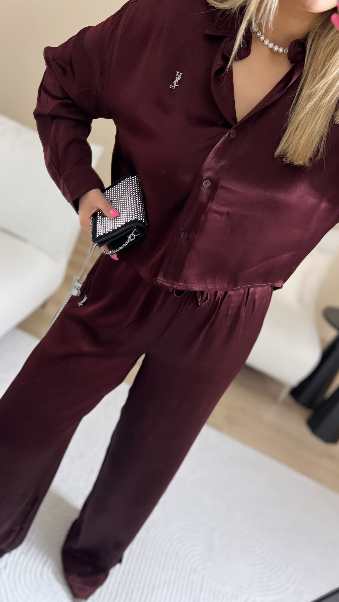 Premium Saten Bordo Gömlekli Takım thumbnail 2