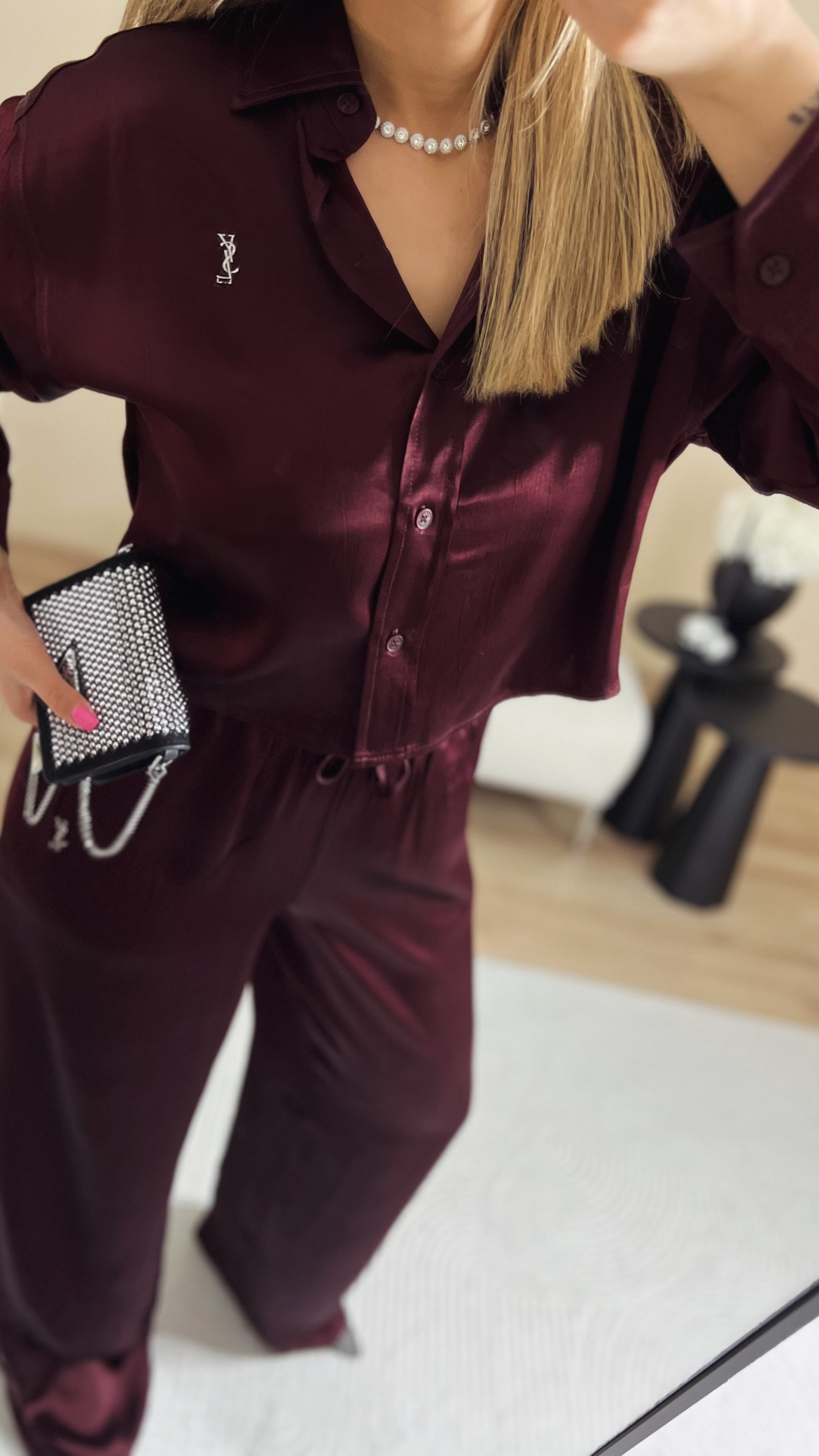 Premium Saten Bordo Gömlekli Takım thumbnail 4